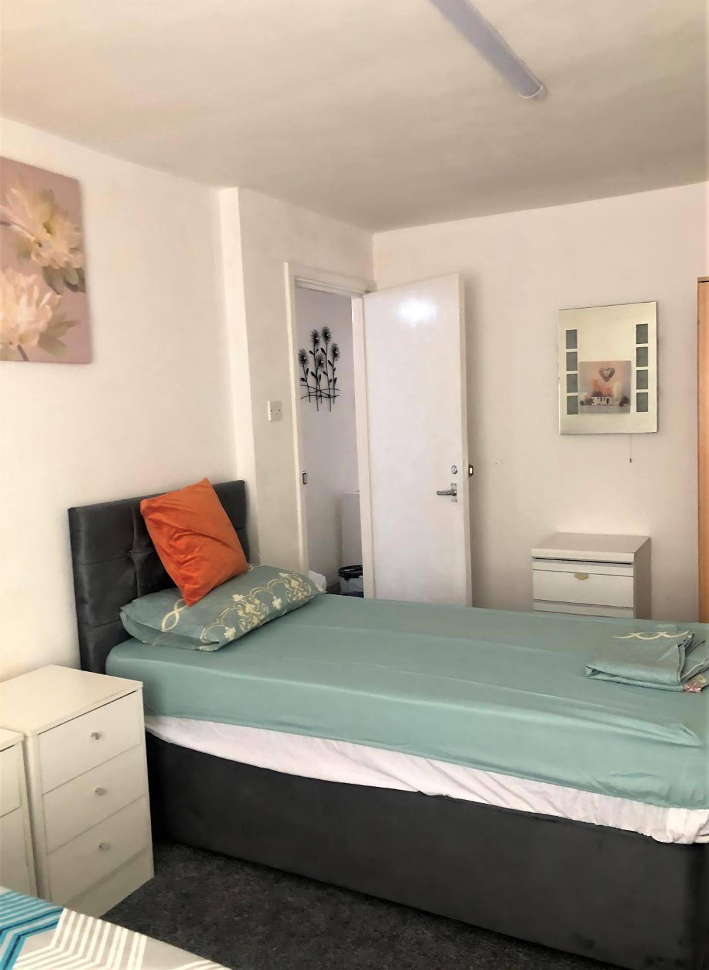 Yiewsley Alpine Heathrow London 아파트 외부 사진