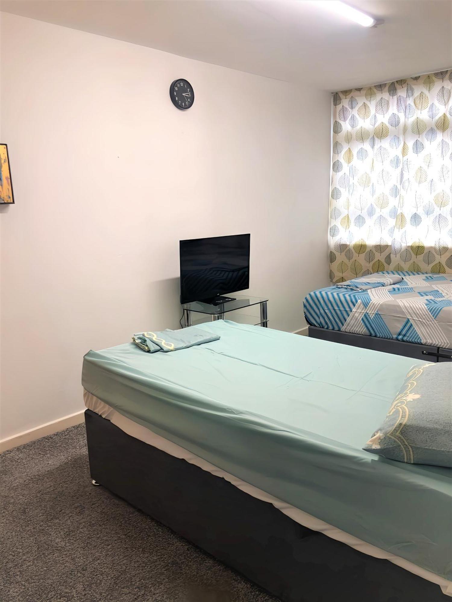 Yiewsley Alpine Heathrow London 아파트 외부 사진